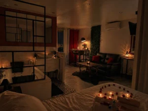 Ambiance romantique loveroom, Ambiance romantique loveroom, Week-end romantique en bord de mer : pourquoi la Côte d’Azur reste une valeur sûre ? Ambiance romantique loveroom, Week-end romantique en bord de mer : pourquoi la Côte d’Azur reste une valeur sûre ? : Ambiance romantique loveroom