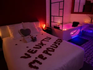 Demande mariage surprise loveroom, Demande en mariage sur la Côte d’Azur : où organiser un moment inoubliable ? : Demande mariage surprise loveroom